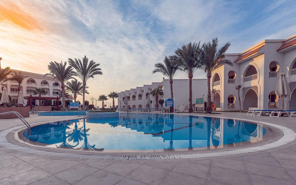 ціни на Old Palace Resort 5*, тури в Old Palace Resort